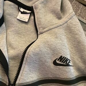 Nike tech Heather Gray Full-Zip Hoodie